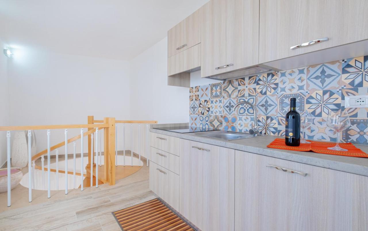 Jipirin - Private Jacuzzi Villas Castrignano del Capo Exterior photo