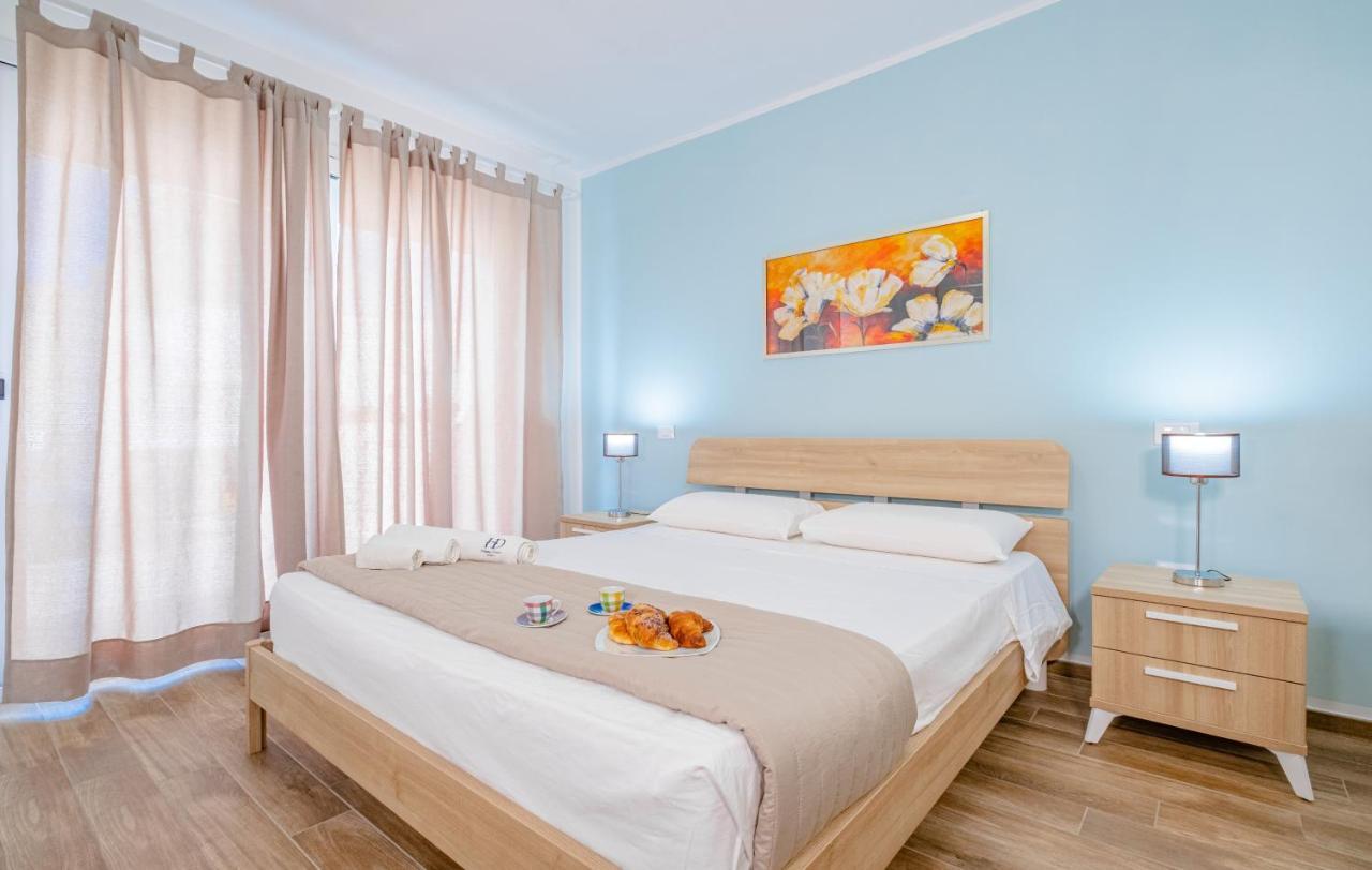 Jipirin - Private Jacuzzi Villas Castrignano del Capo Exterior photo